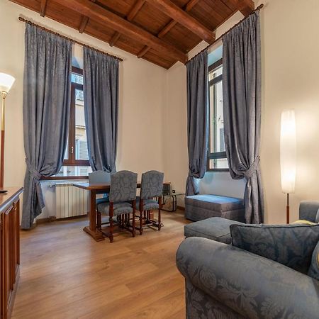 Piazza Di Spagna Elegant Apartment روما المظهر الخارجي الصورة